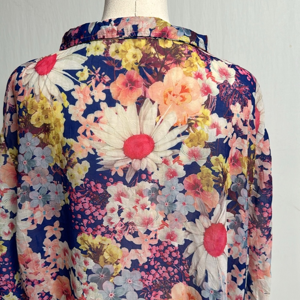 Simply Couture  Floral Tunic‎ - Picture 6 of 11